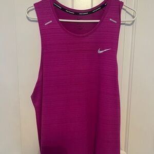 Men’s Nike dri fit miler tank